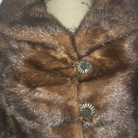Vintage Brown Fur Stole - Picture 10 of 17